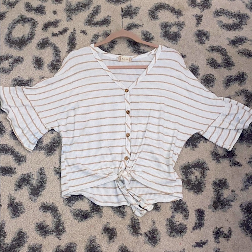 white and beige striped closet blouse